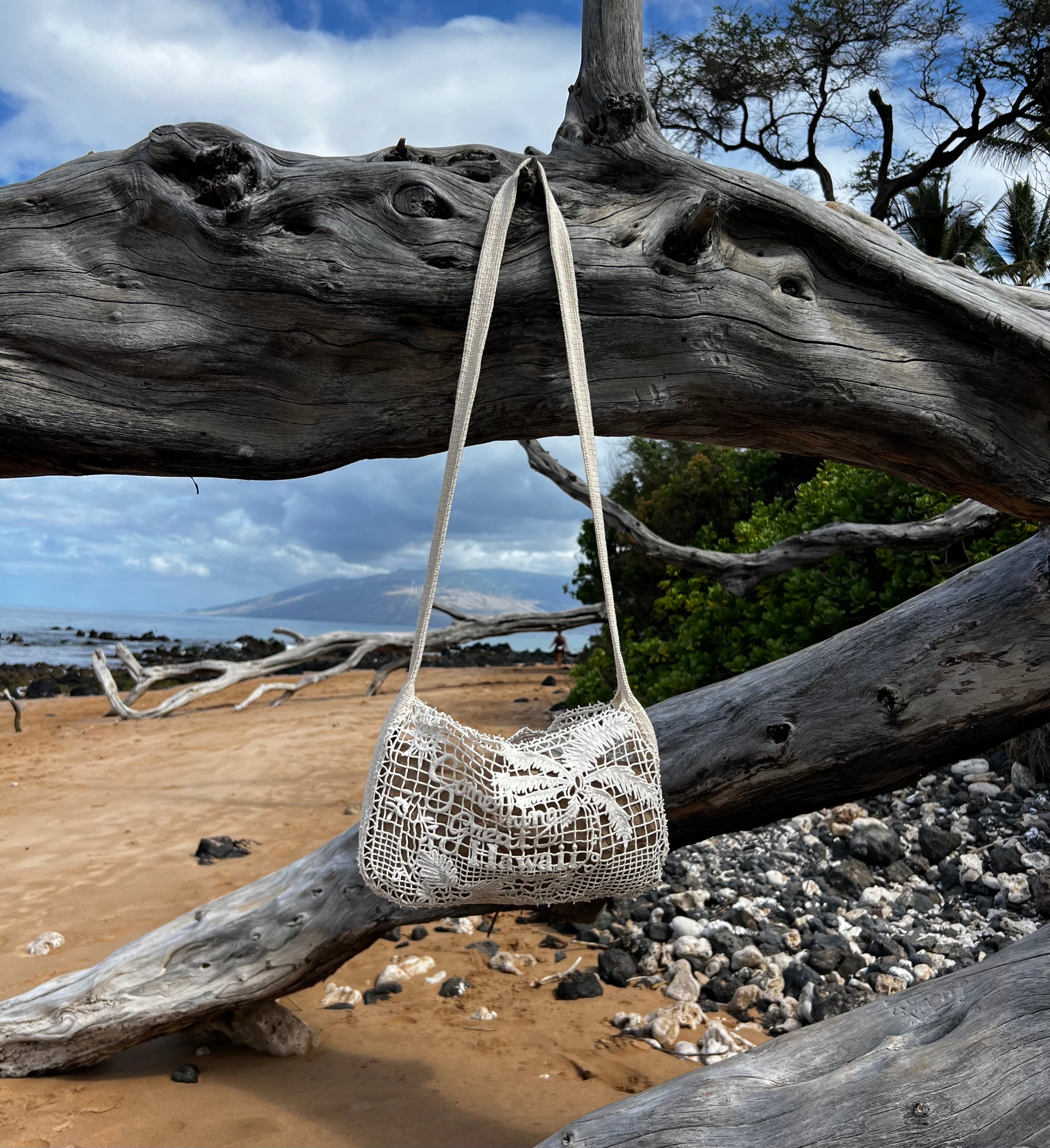 Scallop lace バックパック Aloha States Lace Shoulder Pochette – Something Great Hawaiʻi