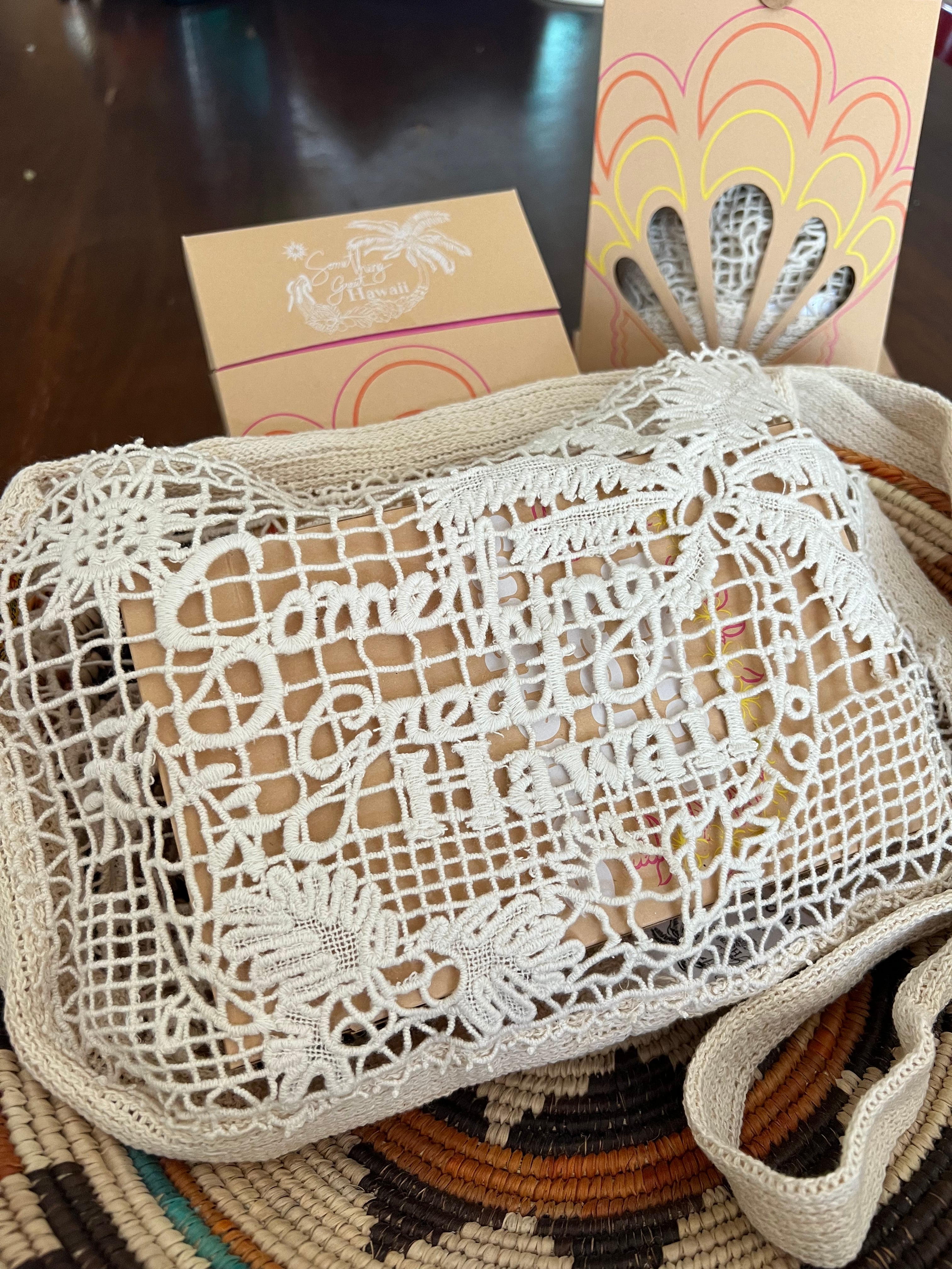 Aloha States Lace Shoulder Pochette – Something Great Hawaiʻi